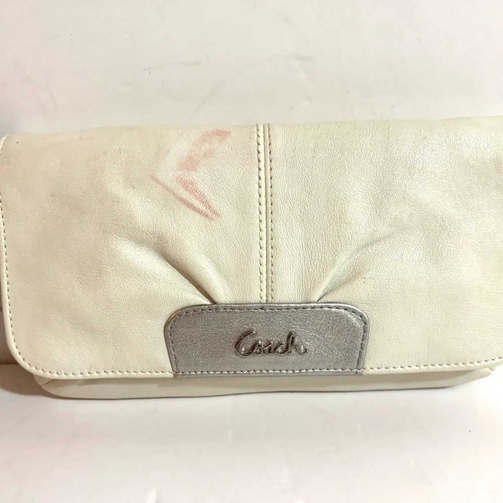 Coach White Wristlet Clutch bag